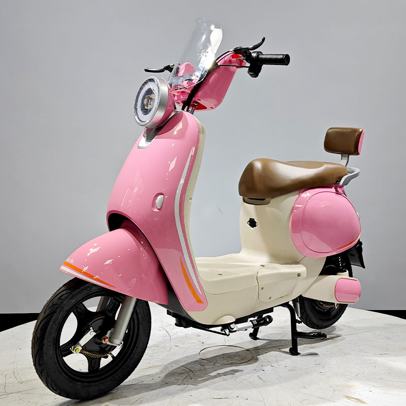 Fashion Lightweight Electric motorcycle | E-Scooter with CE Certification & Vintage Design