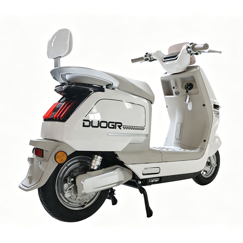 Electric Scooter Motorcycle | Adult Commuter E-Scooter with Highlight Headlight & USB Charging