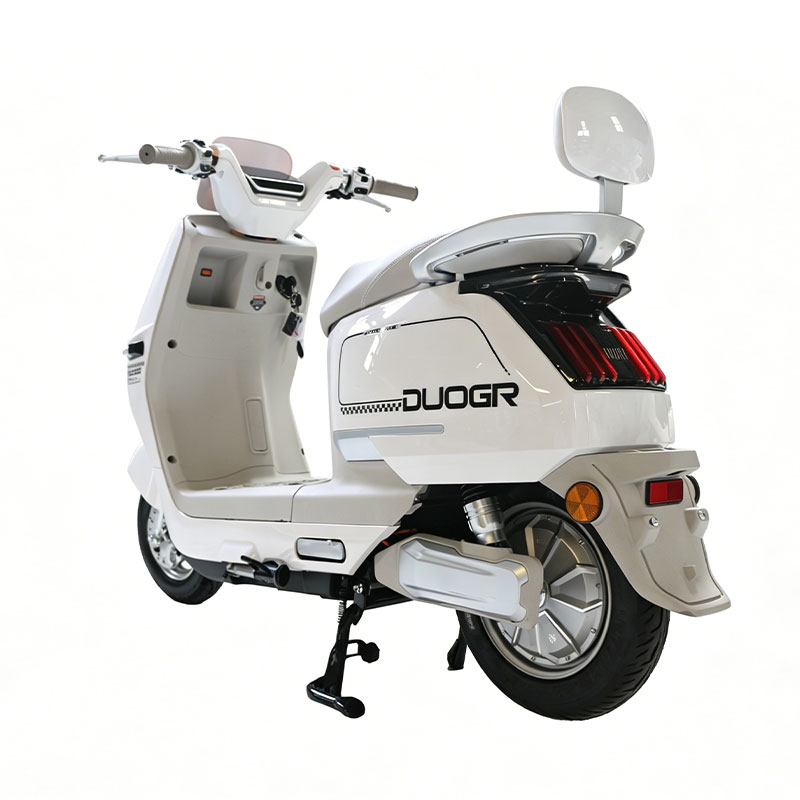 Electric Scooter Motorcycle | Adult Commuter E-Scooter with Highlight Headlight & USB Charging