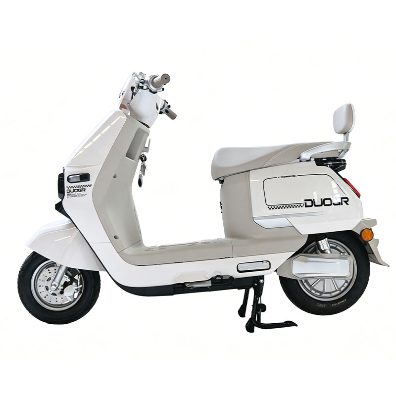Electric Scooter Motorcycle | Adult Commuter E-Scooter with Highlight Headlight & USB Charging